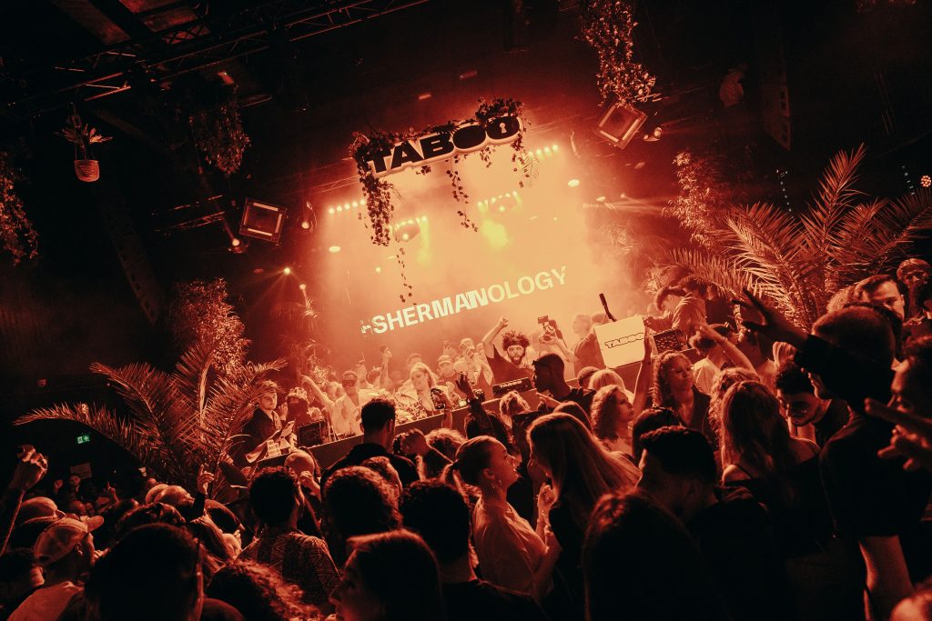 SOLD OUT!